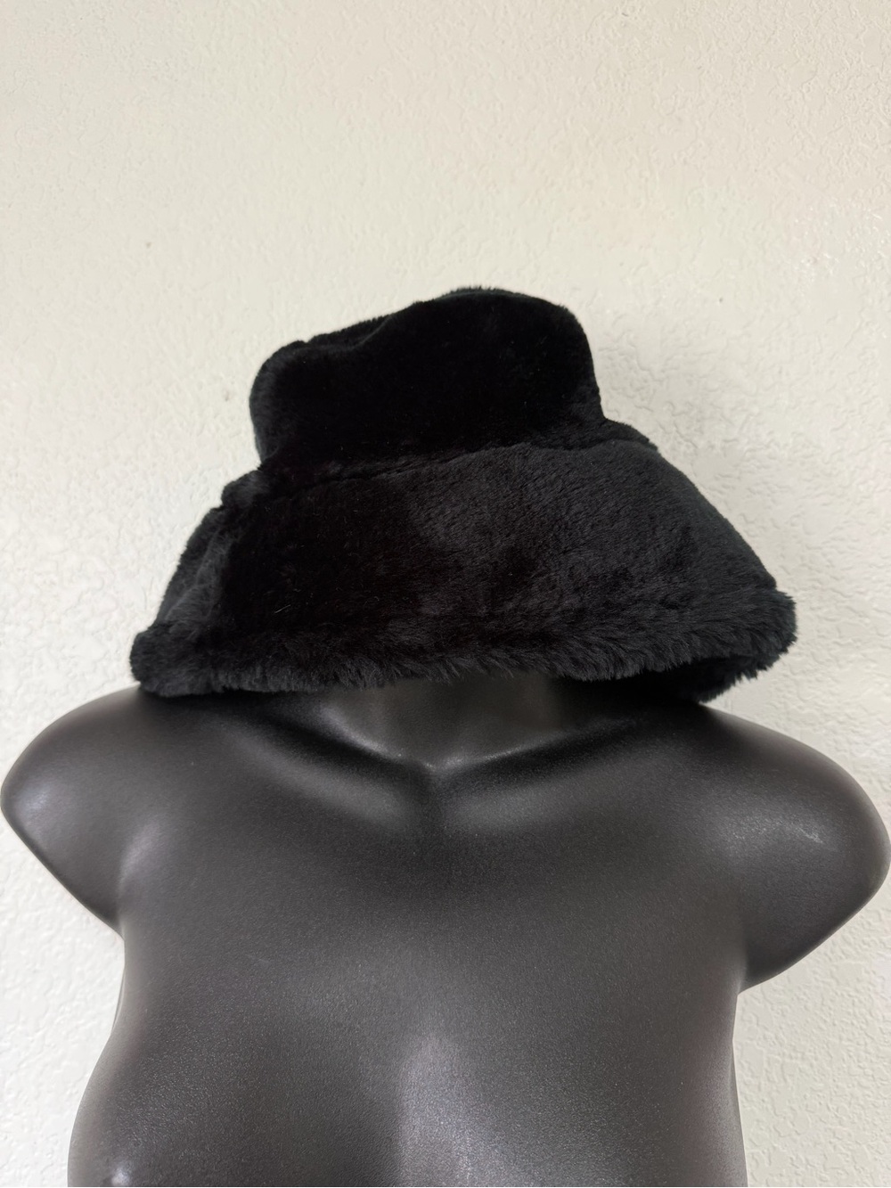 Cozy Chic Black Faux Fur Bucket Hat